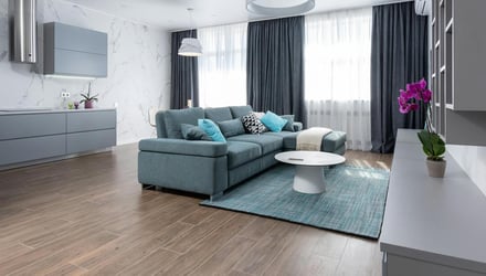 Where to cut laminate flooring? 