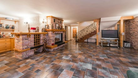 Pros And Cons Of Installing Luxury Vinyl Tiles