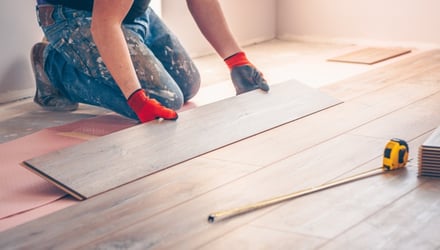 How to Lay Laminate Flooring [Step-by-Step Guide]