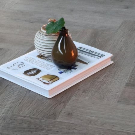 Luxury Vinyl Tiles herringbone Smoked Oak