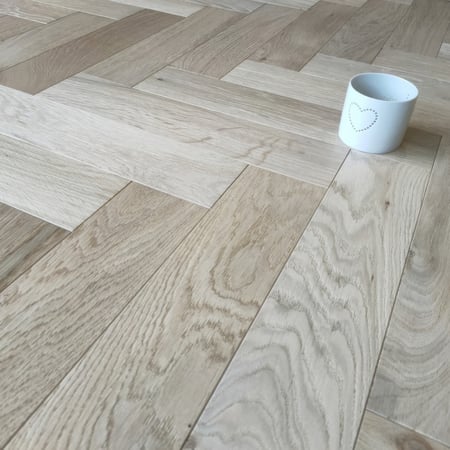 Engineered Herringbone Invisible Brushed & Oiled