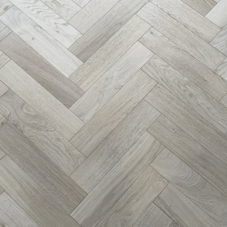 Engineered Herringbone Invisible Brushed & Oiled