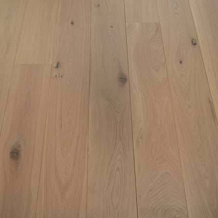 Engineered Invisible Lacquered Oak Flooring