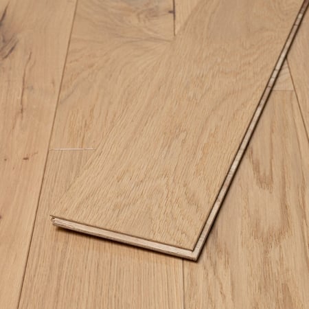 Engineered Invisible Brushed Lacquered Oak Flooring