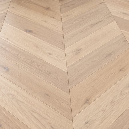 Chevron Classic Natural Brushed Matt Lacquered  