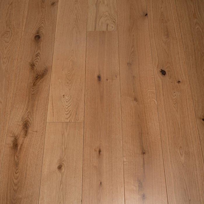 Engineered Natural Oak Lacquered