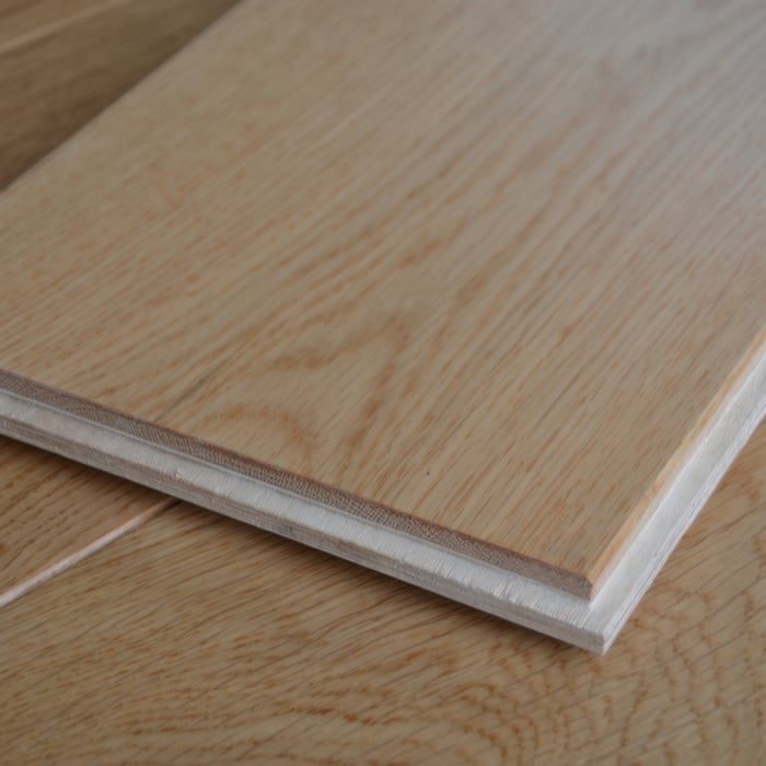 Engineered Natural Oak Lacquered