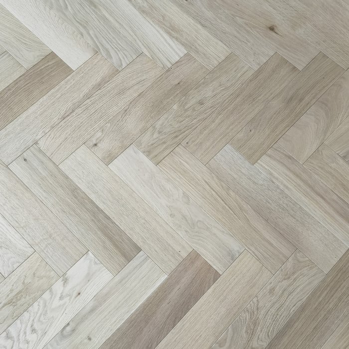 Engineered Herringbone Invisible Brushed & Oiled