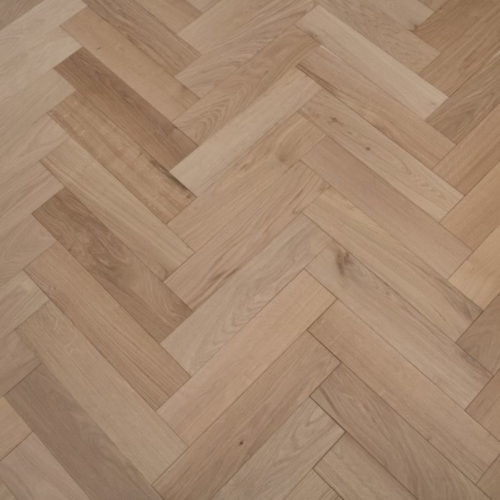 Solid Oak Herringbone Unfinsihed Wood Flooring
