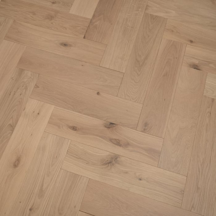 Engineered Herringbone  Click Prime Invisible Lacquered