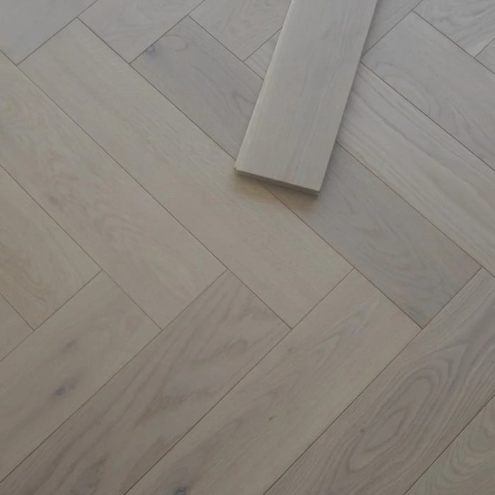 Engineered Herringbone White Oiled