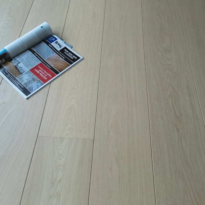 Engineered Invisible Matt Lacquered Prime Grade Oak